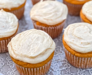 Pumpkin Cupcakes 02